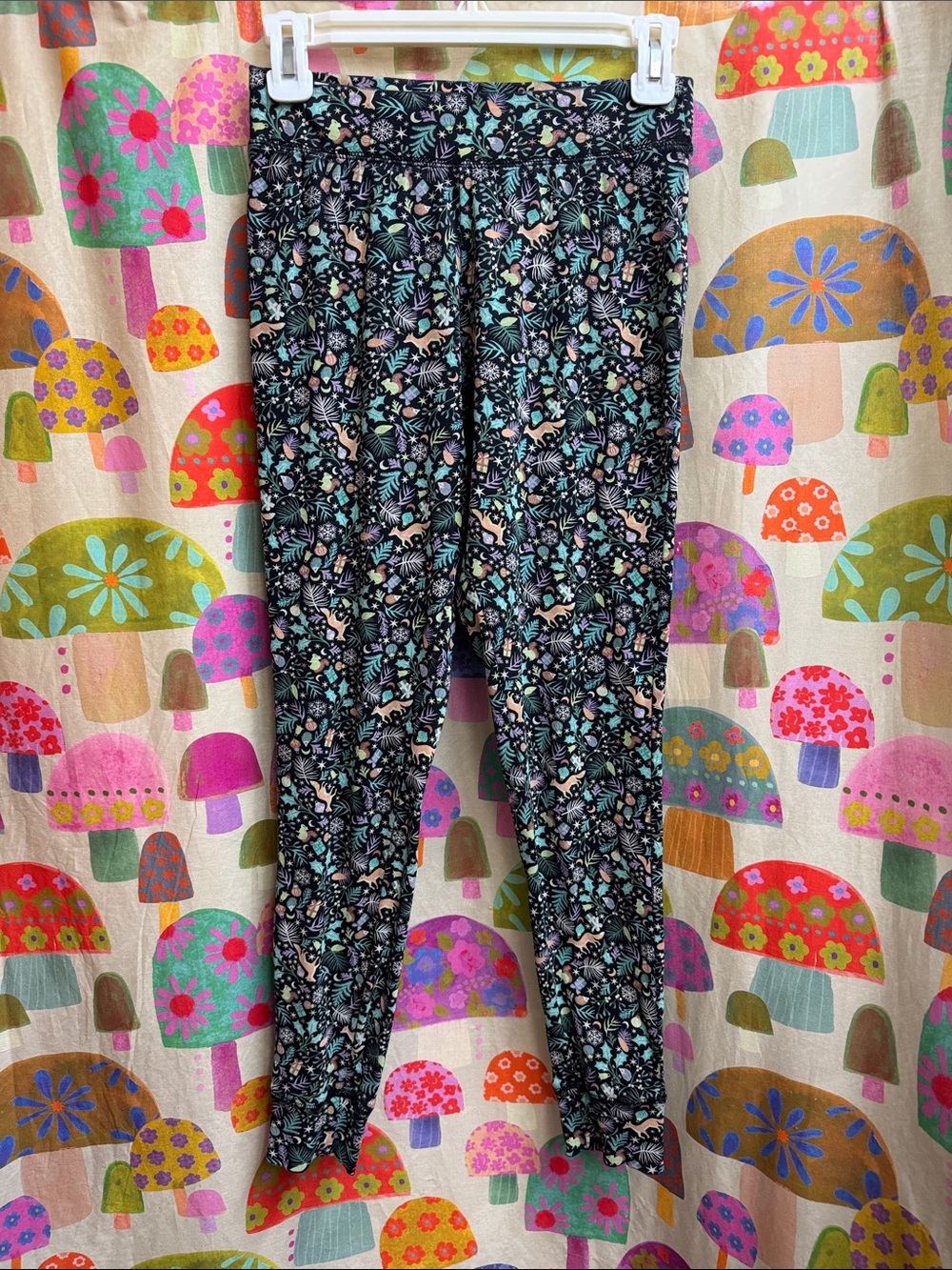 Amazon Essentials Holiday PJ's. Small - Picture 7 of 16